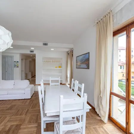 Casa Romeo Con Posto Auto Apartmán