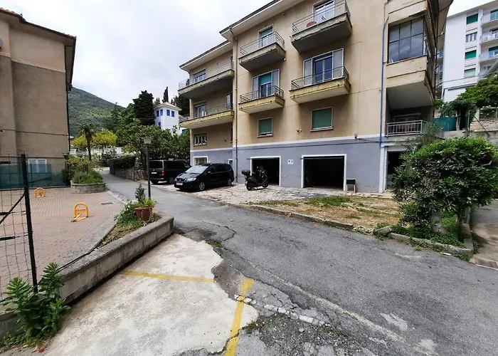 Casa Romeo Con Posto Auto Apartmán Finale Ligure
