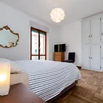 Casa Romeo Con Posto Auto Lägenhet *