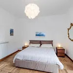 Casa Romeo Con Posto Auto Lägenhet *