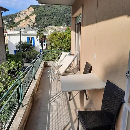Casa Romeo Con Posto Auto * Finale Ligure