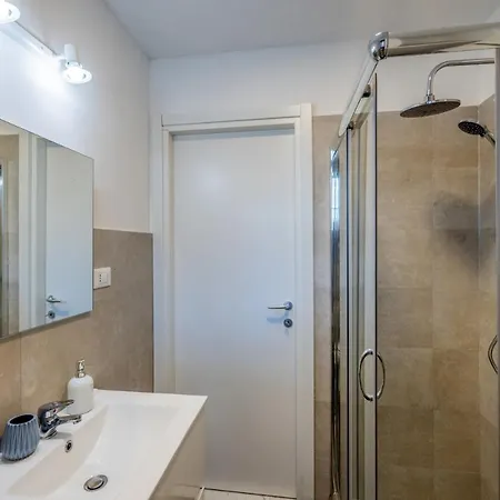 Casa Romeo Con Posto Auto * Finale Ligure