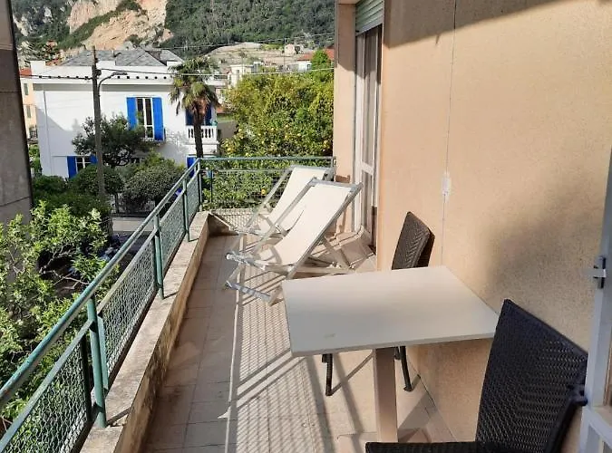 Casa Romeo Con Posto Auto * Finale Ligure