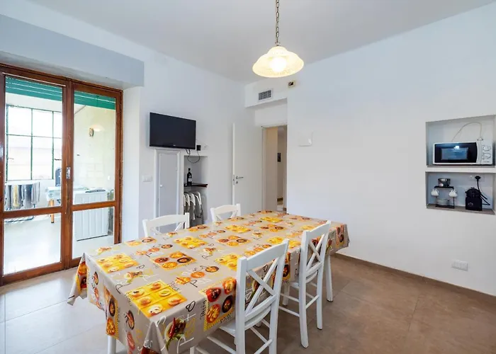 Appartement Casa Romeo Con Posto Auto Finale Ligure