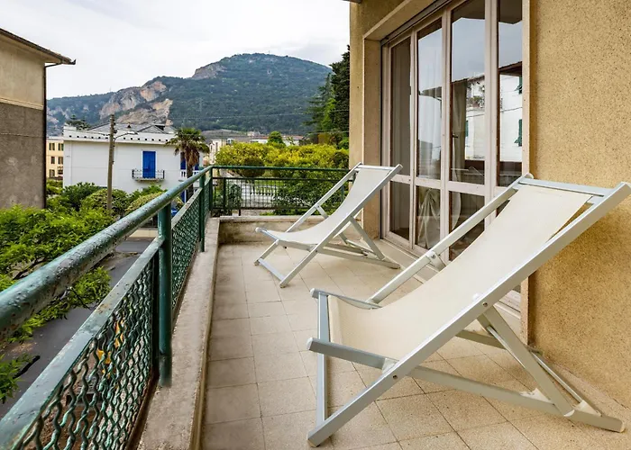 Casa Romeo Con Posto Auto * Finale Ligure