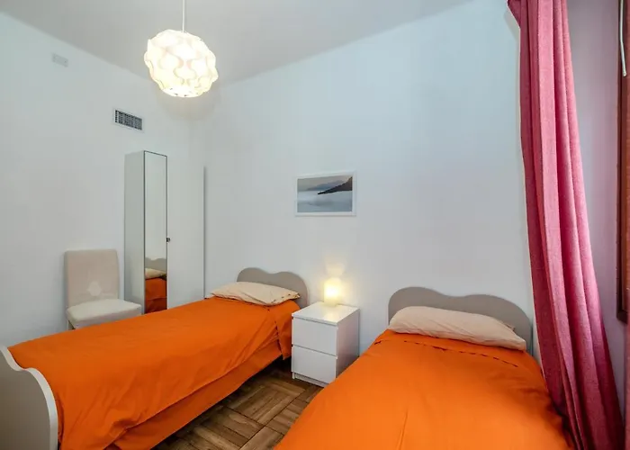 Casa Romeo Con Posto Auto