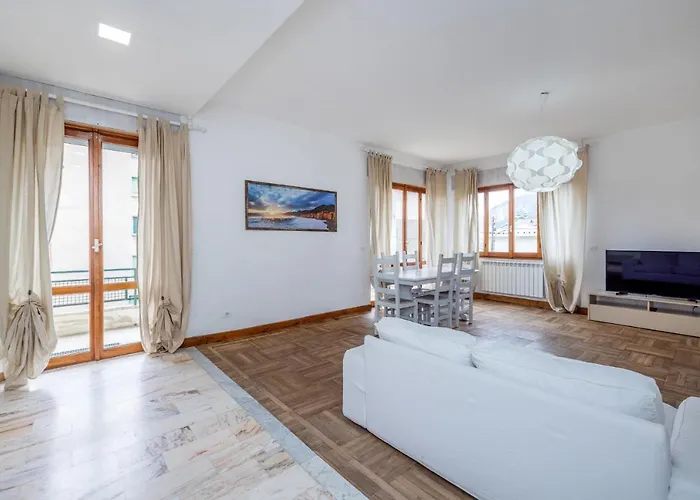 Casa Romeo Con Posto Auto *