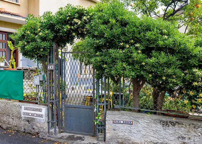 Casa Romeo Con Posto Auto Finale Ligure